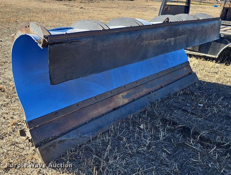 image for item DQ8541 1995 Schmidt HSP4211H  snow plow