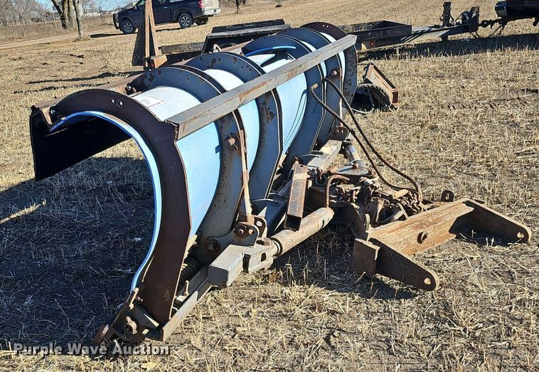 image for item DQ8541 1995 Schmidt HSP4211H  snow plow