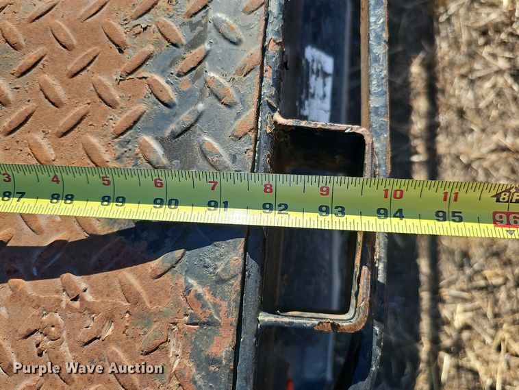 image for item DQ8542 CM  flatbed