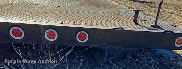 image for item DQ8544 Flatbed