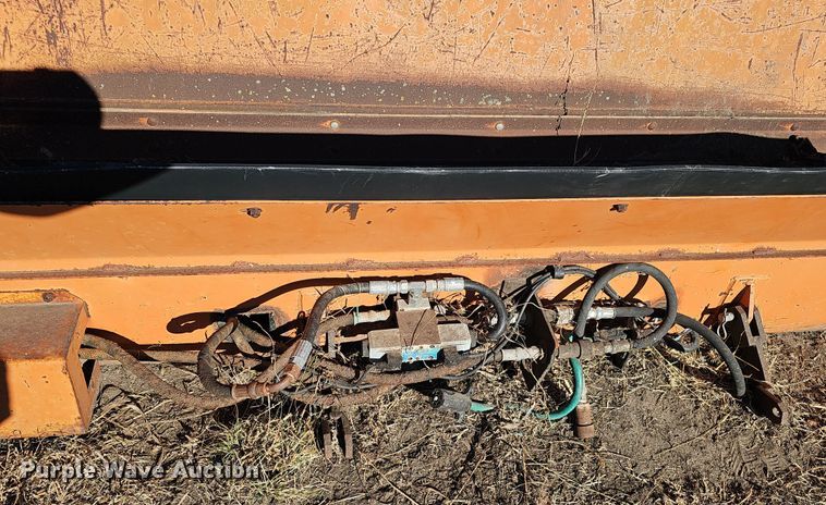 image for item DQ8545 Swenson  spreader