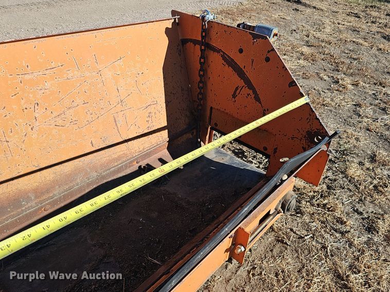image for item DQ8545 Swenson  spreader