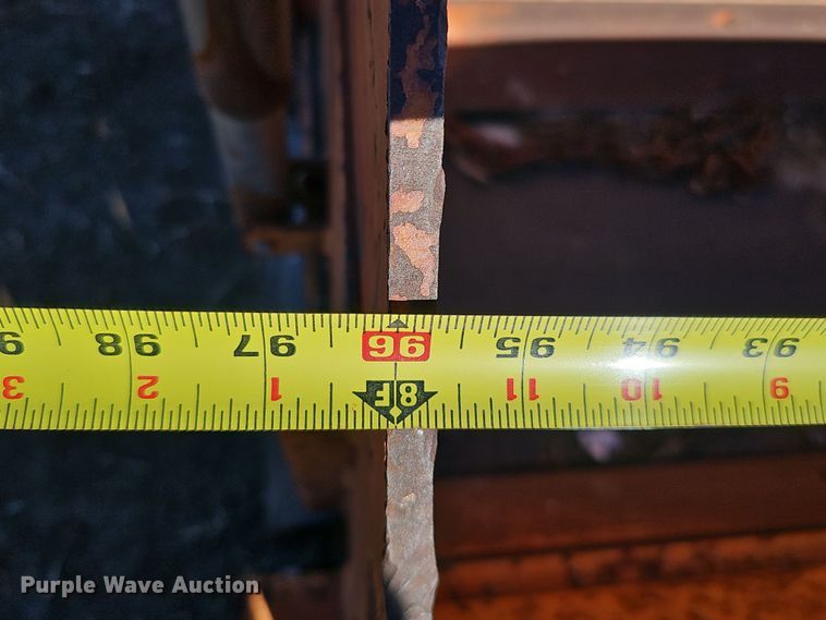 image for item DQ8545 Swenson  spreader