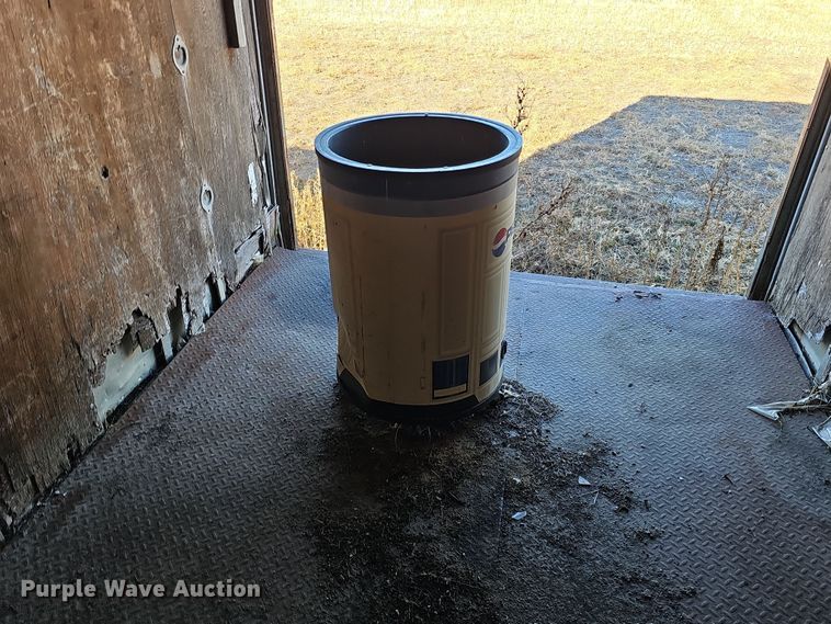 image for item DQ8546 Box bed