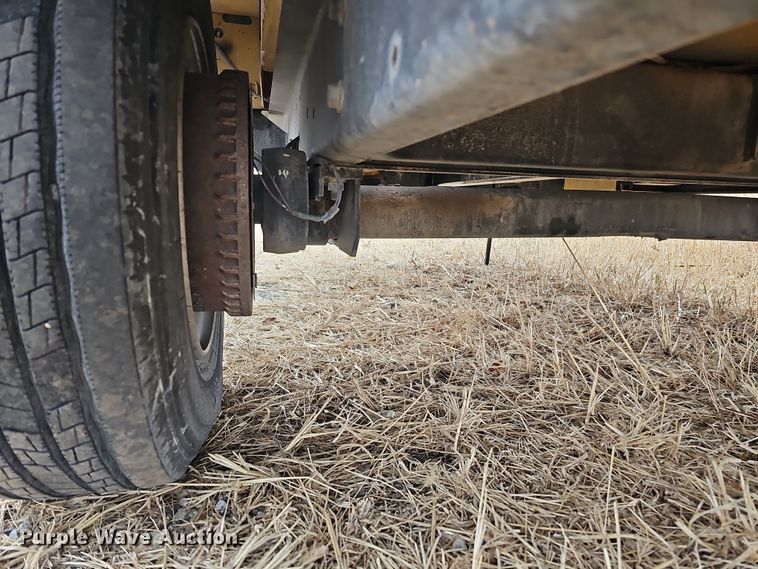 image for item DQ8548 2022 Vermeer BC1500  wood chipper