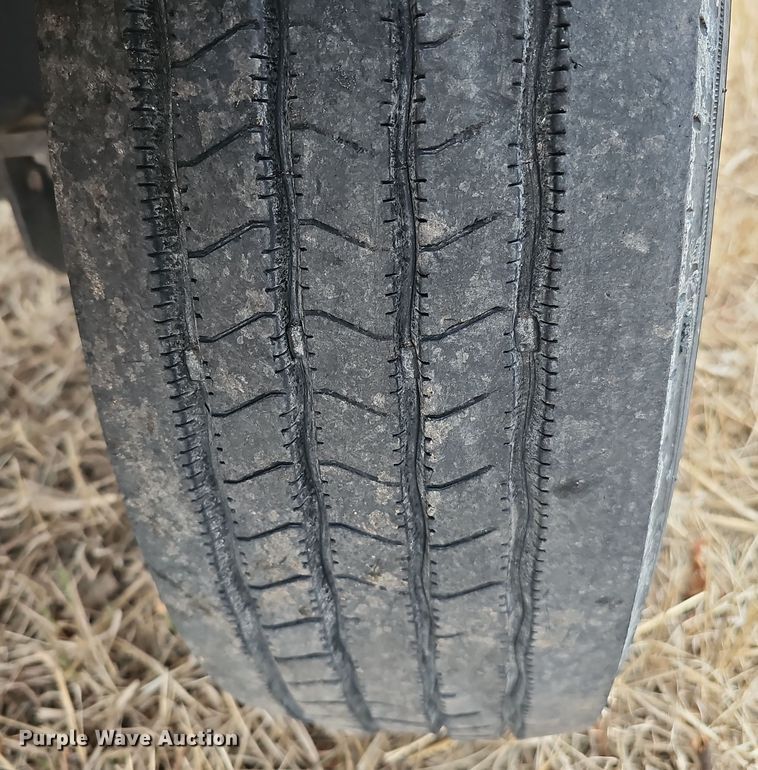 image for item DQ8548 2022 Vermeer BC1500  wood chipper