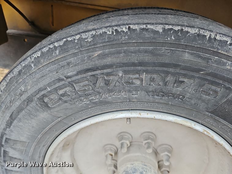 image for item DQ8548 2022 Vermeer BC1500  wood chipper