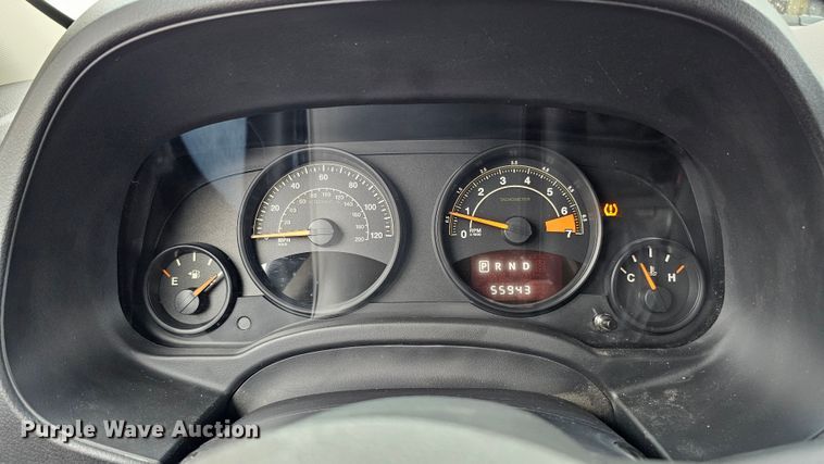 image for item DQ8566 2016 Jeep Patriot SUV