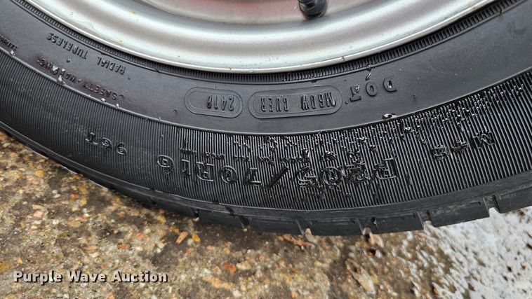 image for item DQ8566 2016 Jeep Patriot SUV