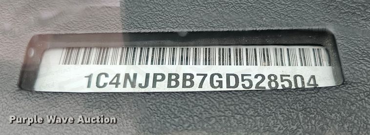 image for item DQ8566 2016 Jeep Patriot SUV