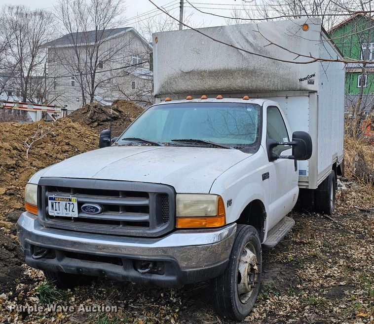 image for item DQ8569 2000 Ford F450 Super Duty  box truck