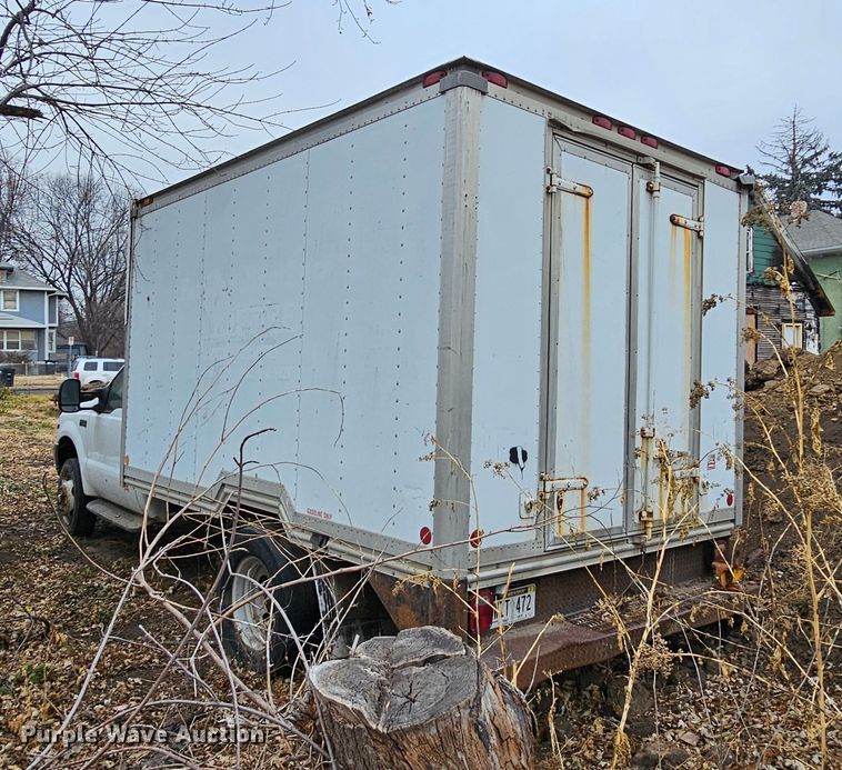 image for item DQ8569 2000 Ford F450 Super Duty  box truck