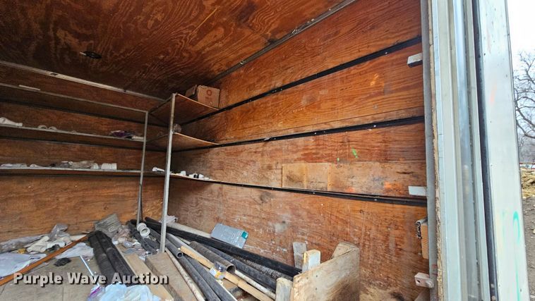 image for item DQ8569 2000 Ford F450 Super Duty  box truck