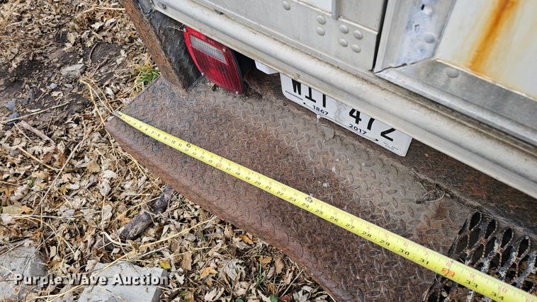 image for item DQ8569 2000 Ford F450 Super Duty  box truck