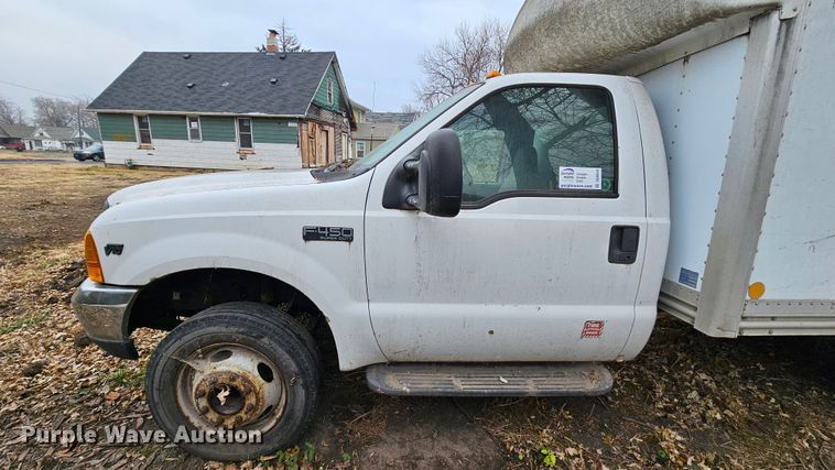 image for item DQ8569 2000 Ford F450 Super Duty  box truck