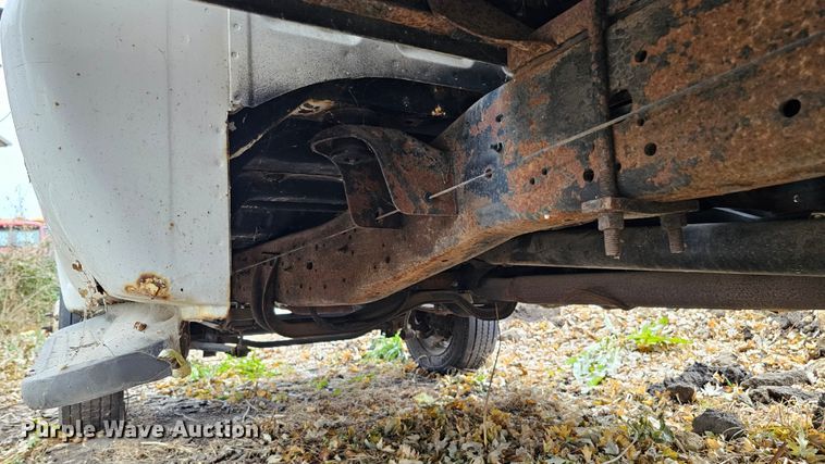 image for item DQ8569 2000 Ford F450 Super Duty  box truck