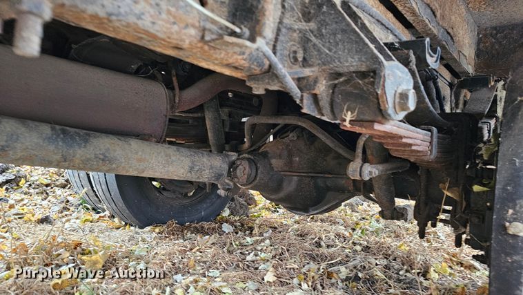 image for item DQ8569 2000 Ford F450 Super Duty  box truck