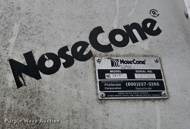 image for item DQ8569 2000 Ford F450 Super Duty  box truck