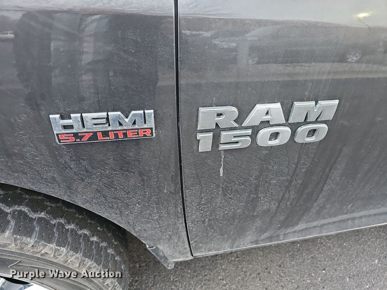 image for item DR5930 2018 Dodge Ram 1500  Crew Cab pickup truck