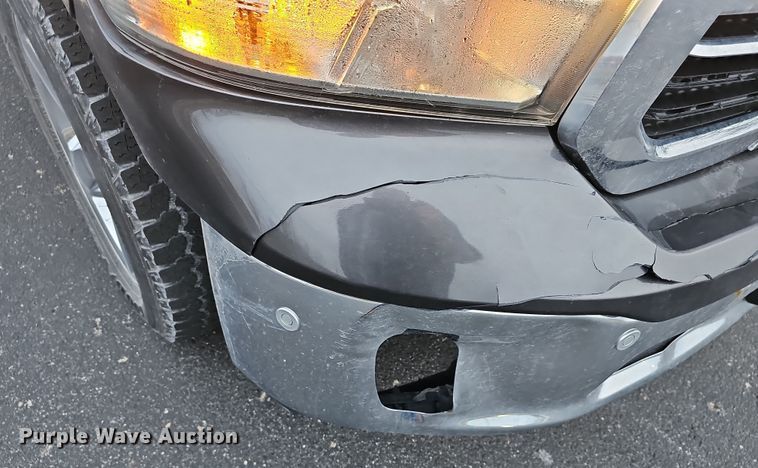 image for item DR5930 2018 Dodge Ram 1500  Crew Cab pickup truck