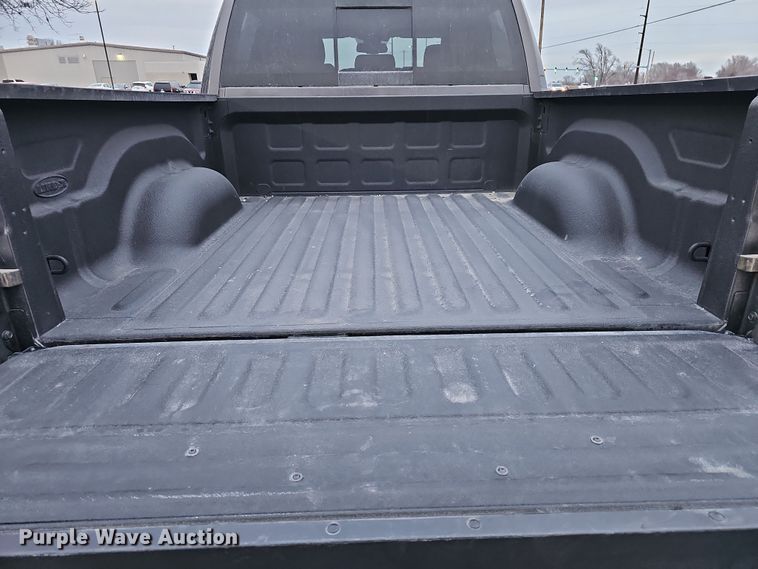 image for item DR5930 2018 Dodge Ram 1500  Crew Cab pickup truck