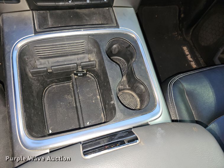 image for item DR5930 2018 Dodge Ram 1500  Crew Cab pickup truck