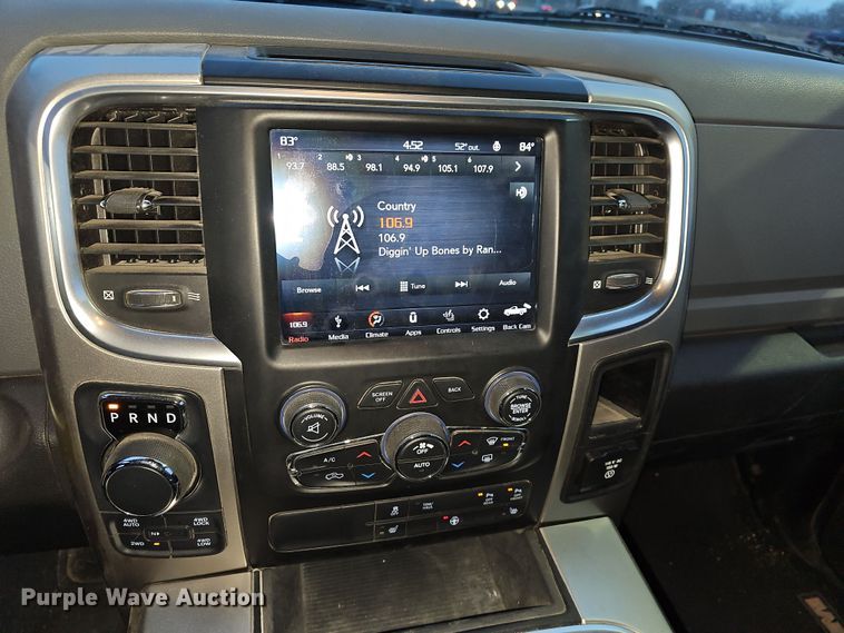 image for item DR5930 2018 Dodge Ram 1500  Crew Cab pickup truck