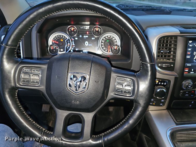 image for item DR5930 2018 Dodge Ram 1500  Crew Cab pickup truck