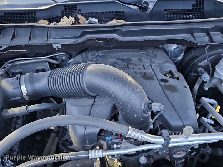 image for item DR5930 2018 Dodge Ram 1500  Crew Cab pickup truck