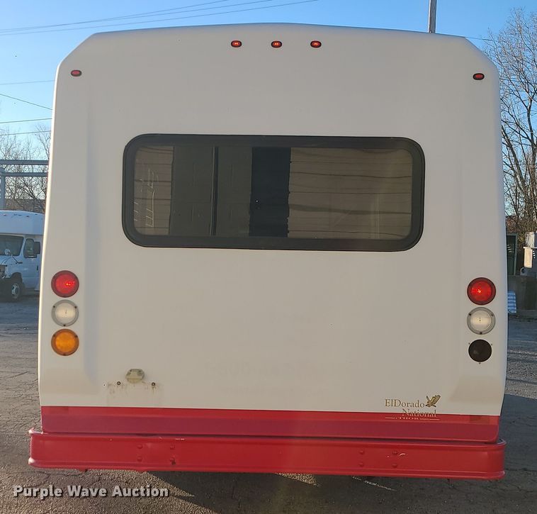 image for item DR7847 2013 Chevrolet Express  shuttle bus