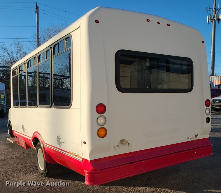 image for item DR7847 2013 Chevrolet Express  shuttle bus