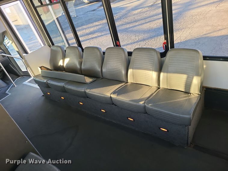 image for item DR7847 2013 Chevrolet Express  shuttle bus