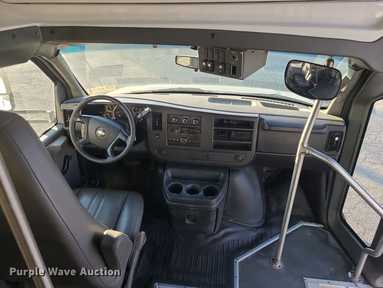 image for item DR7847 2013 Chevrolet Express  shuttle bus