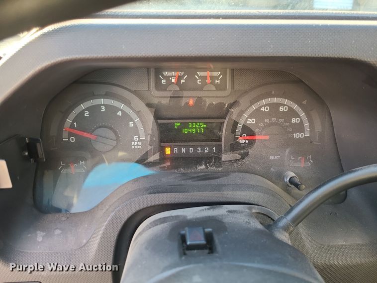 image for item DR7848 2015 Ford E450  shuttle bus