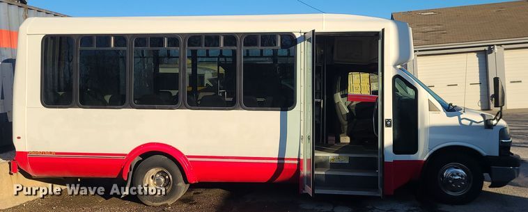 image for item DR7849 2013 Chevrolet Express  shuttle bus