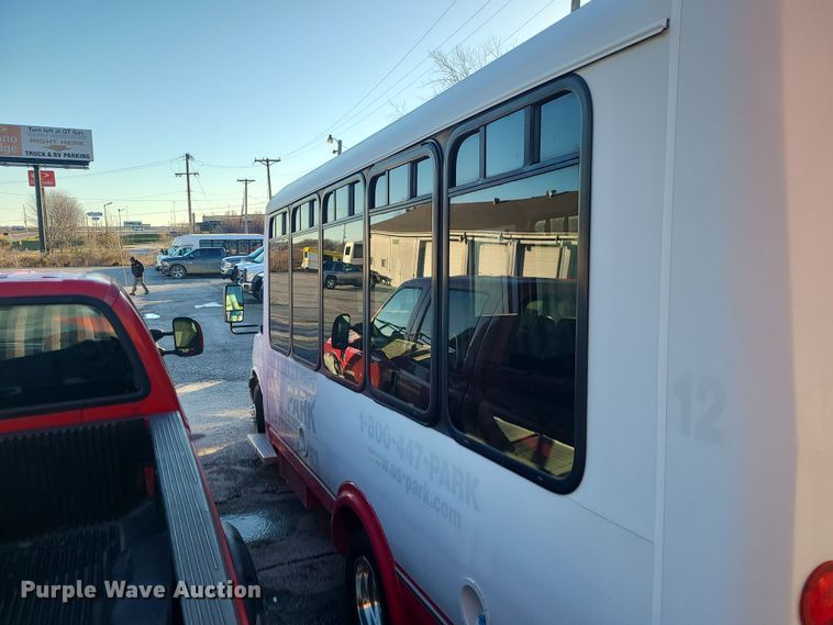 image for item DR7849 2013 Chevrolet Express  shuttle bus