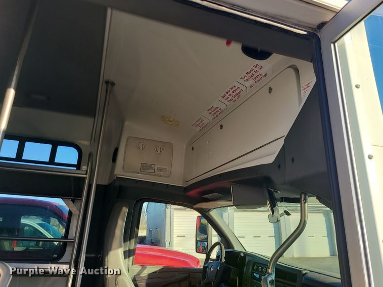 image for item DR7849 2013 Chevrolet Express  shuttle bus