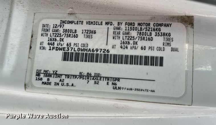 image for item DS6432 1998 Ford E350  box truck