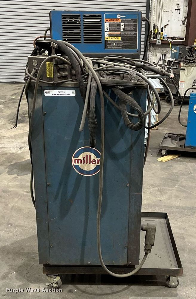 image for item EI0575 Miller Syncrowave 300  welder