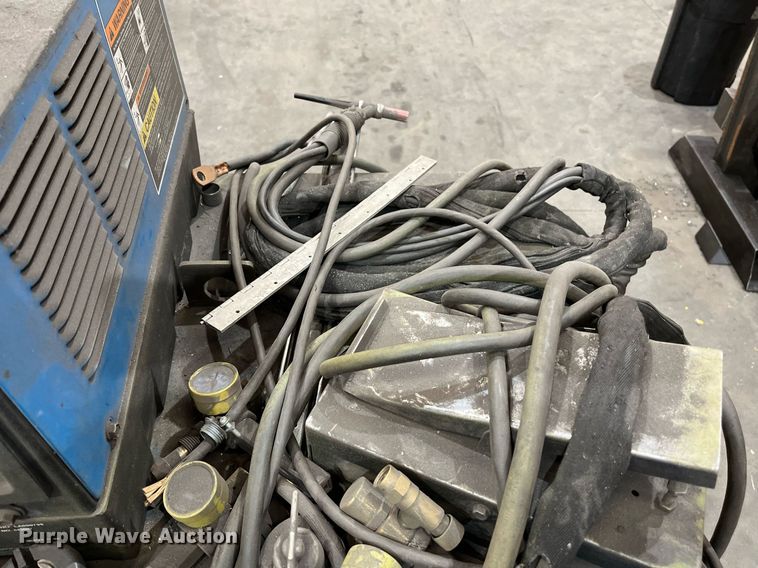 image for item EI0575 Miller Syncrowave 300  welder