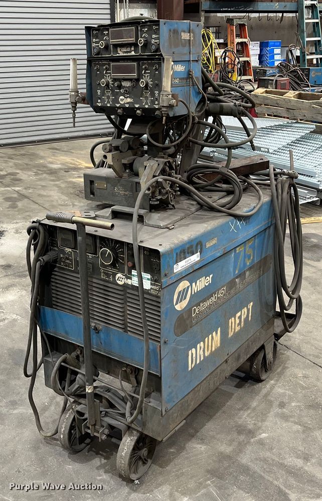 image for item EI0576 Miller Deltaweld 451  welder
