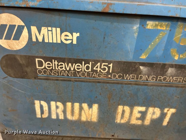 image for item EI0576 Miller Deltaweld 451  welder