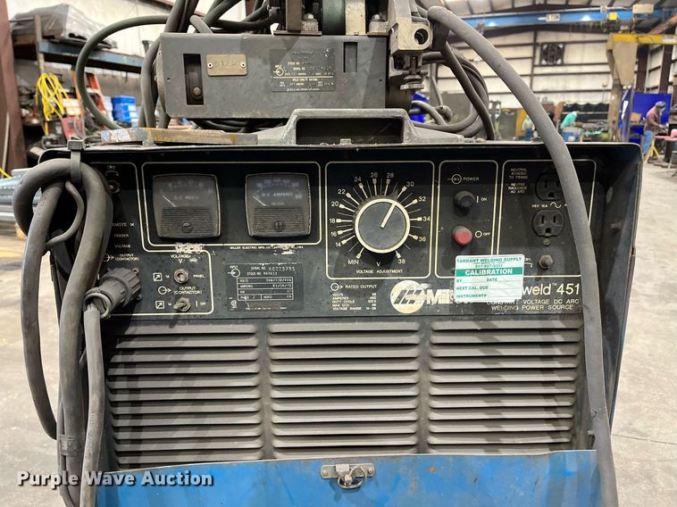 image for item EI0576 Miller Deltaweld 451  welder