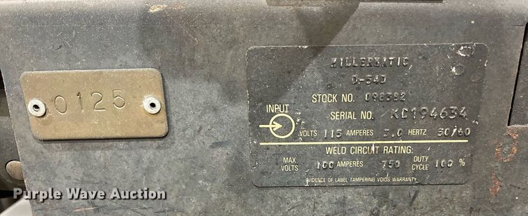 image for item EI0576 Miller Deltaweld 451  welder