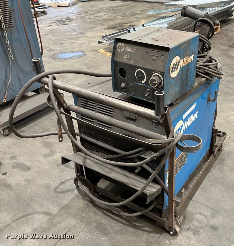 image for item EI0577 Miller CP-303  welder