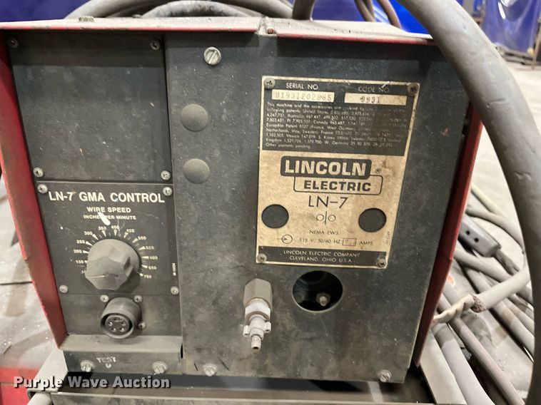 image for item EI0578 Lincoln Idealarc CV-300  welder