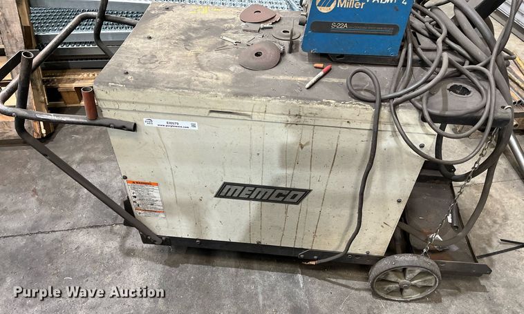 image for item EI0579 Memco CV/CC-652  welder