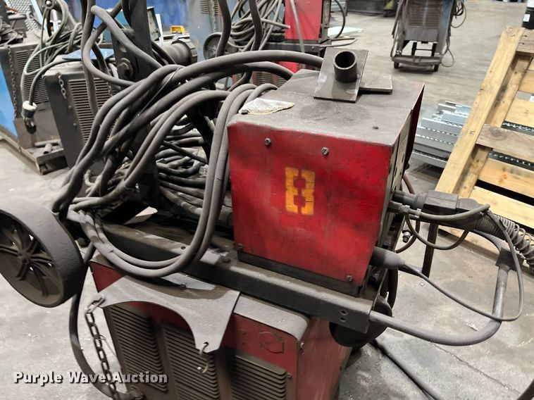 image for item EI0581 Lincoln Idealarc CV-300  welder