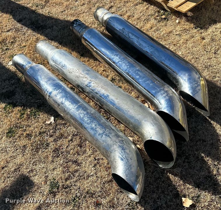 image for item EK9870 (2) sets exhaust pipes