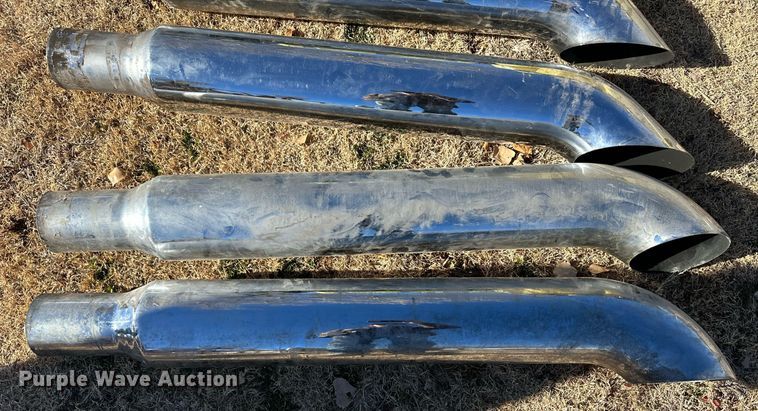 image for item EK9870 (2) sets exhaust pipes